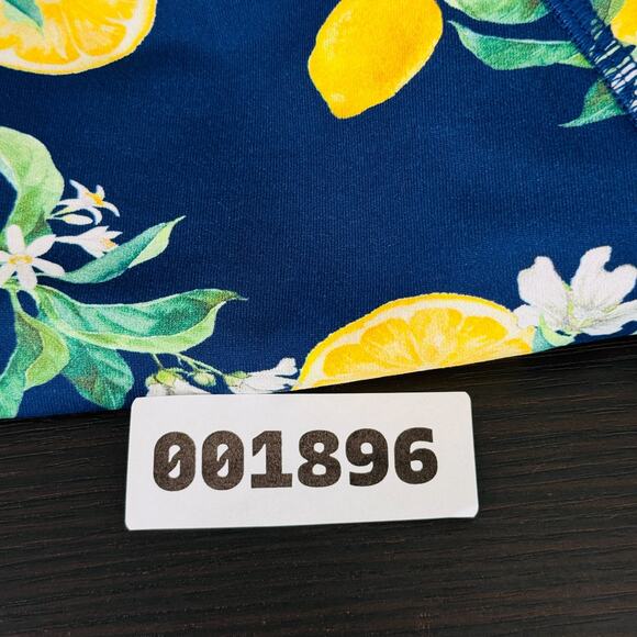 Lemon Print Swim Top Women Medium Crop Shirt Rashguard Surf Resort WET NEW $108 - Picture 8 of 8